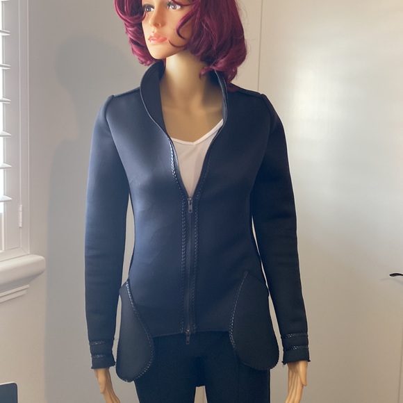 Sohung Designs New York. Size Small. Black Tuxedo Jacket. Double zipper. WOW - Picture 3 of 8
